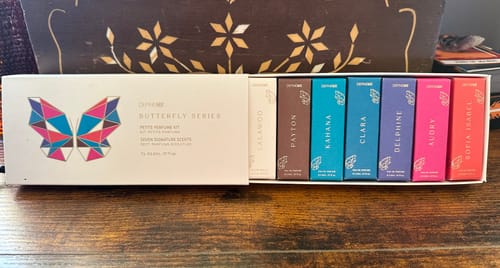 Customer photo review of Petite Perfume Kit