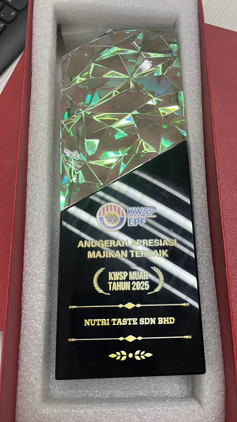 Customer photo review of Design AD29 Crystal Trophy