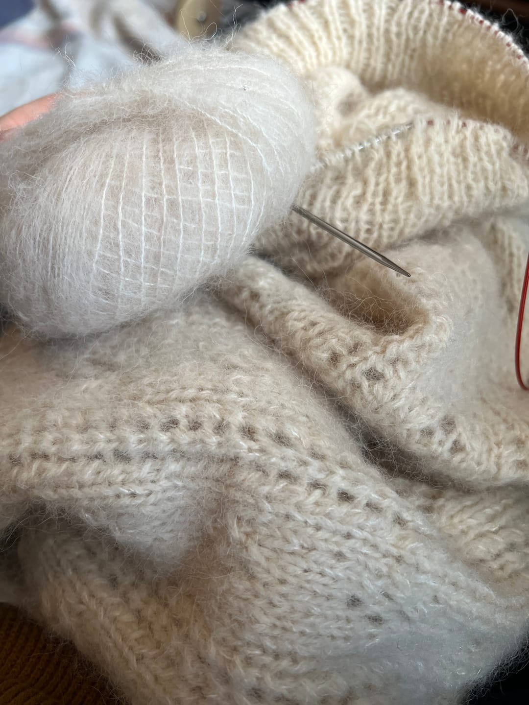 Customer photo review of DROPS Brushed Alpaca Silk