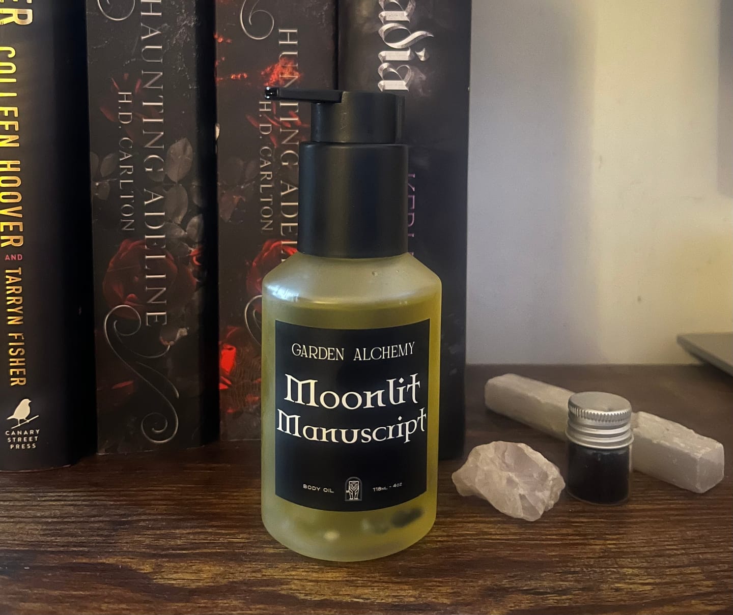 Customer photo review of MOONLIT MANUSCRIPT BODY OIL