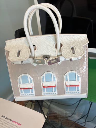 Customer photo review of Parisien