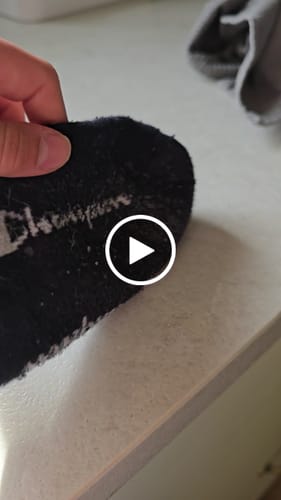 Customer video review of מארז גרביים | 3 זוגות