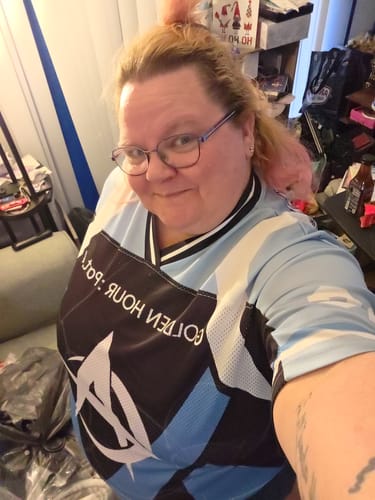 Customer photo review of ATEEZ Caption Golden Hour Part 4 ALbum Mixed Mesh Jersey