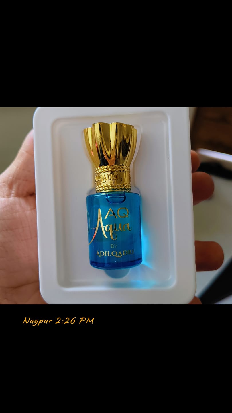 Customer photo review of AQ Aqua Luxury Attar Perfume