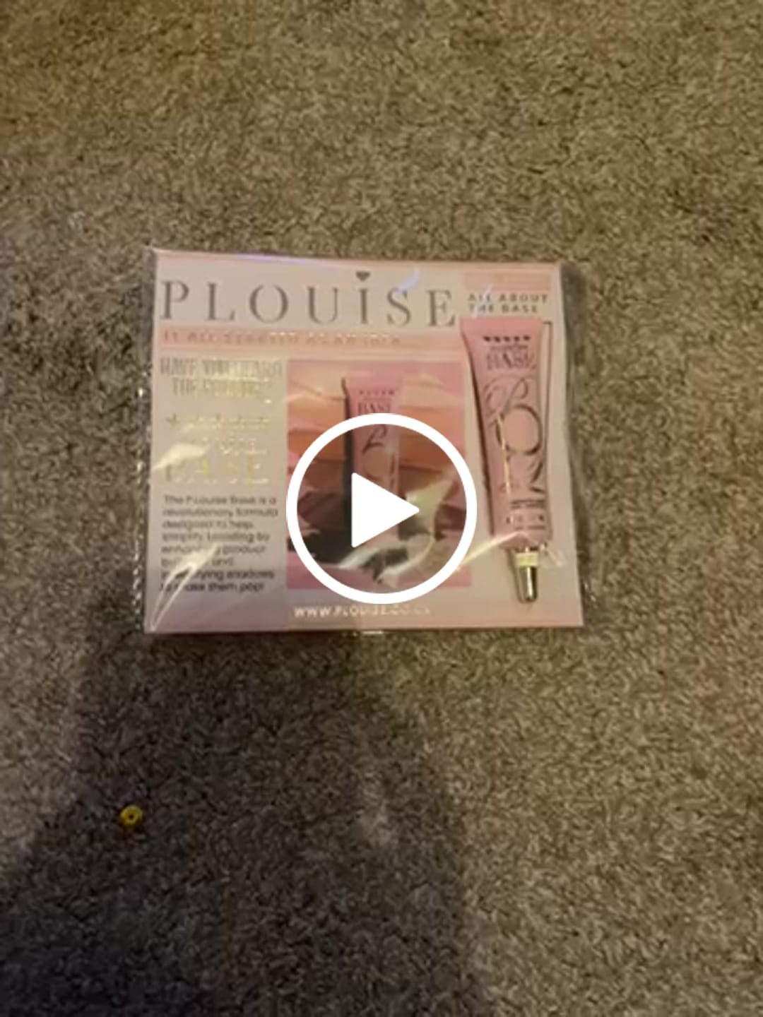 Customer video review of P.Louise Rumour Base Magazine