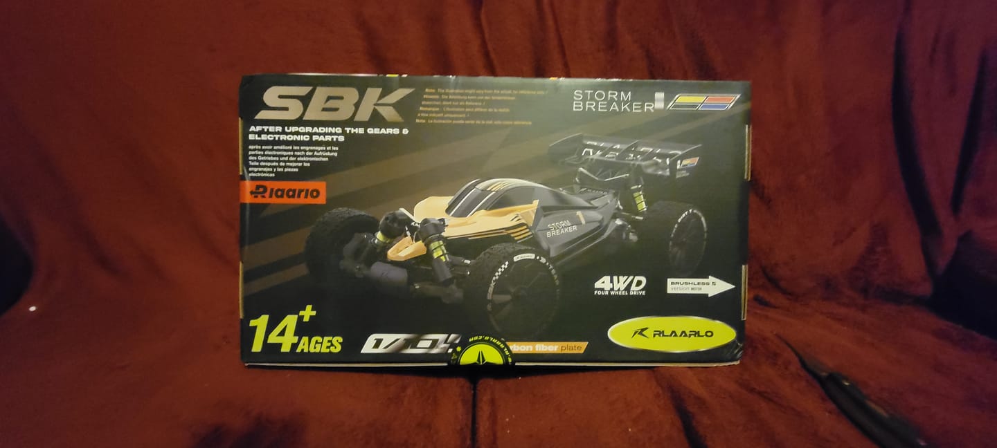 Customer photo review of Rlaarlo Storm Breaker 1/10 Carbon Fiber Brushless RTR 4WD Buggy | SBK10