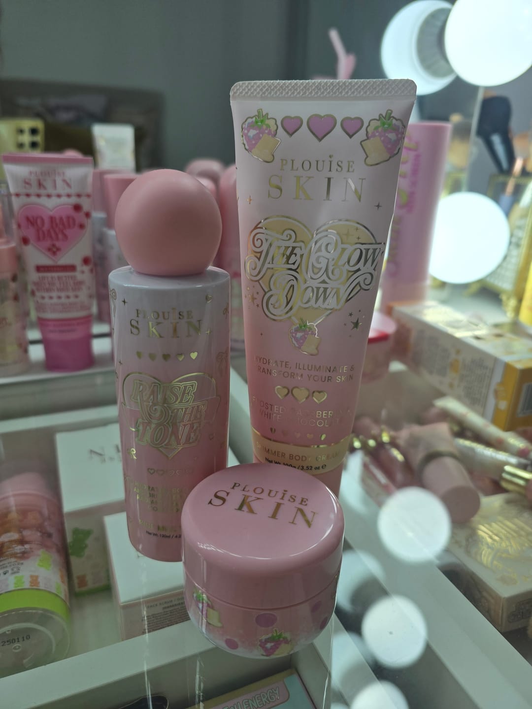 Customer photo review of P.Louise It Was The Night Before Christmas Skincare Set