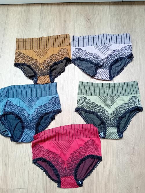 Customer photo review of SlimFitPro™ | Hoge taille sexy afslank onderbroeken | 5+5 GRATIS