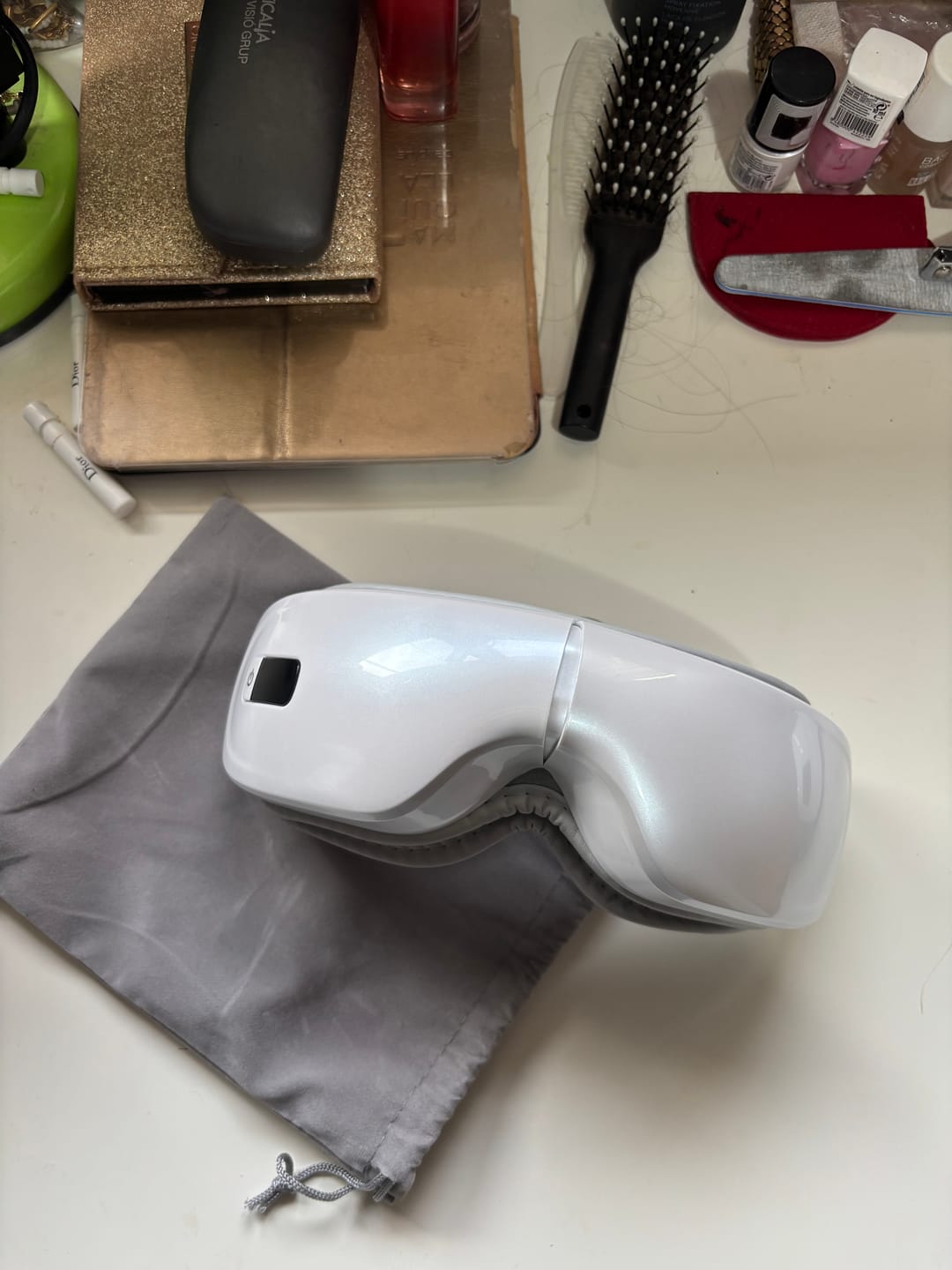 Customer photo review of NivaEye Massager
