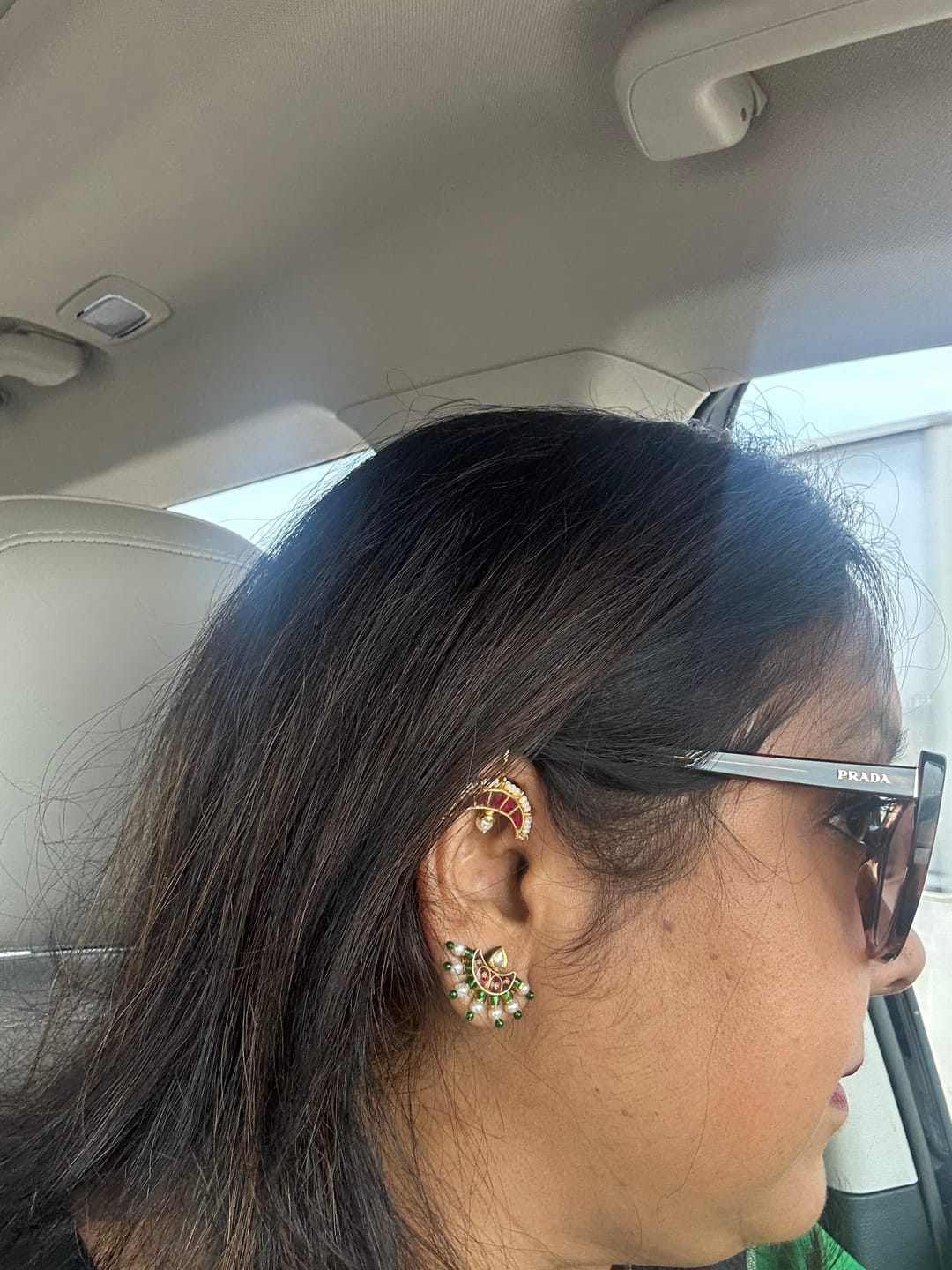 Customer photo review of Archita Earcuff