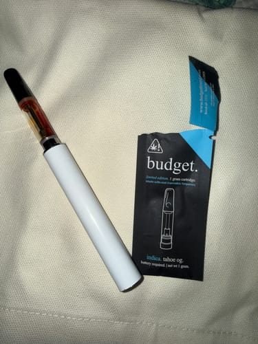 Customer photo review of 3pc Flavor Pack of 1 Gram HHC Full Spectrum Vape Cartridge