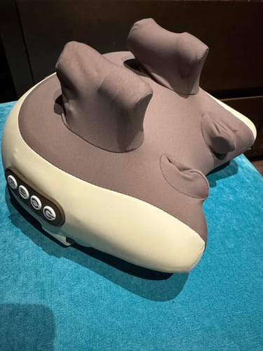 Customer photo review of HiZoo - Pillow Neck & Shoulder Massager