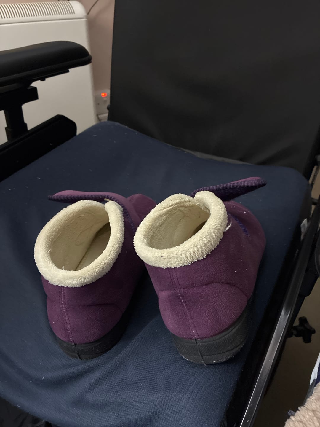 Customer photo review of Fleet & Foster Levitt Bootie Slipper