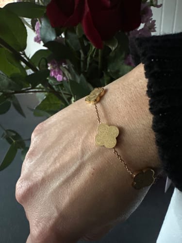 Customer photo review of Sabr, Shukr, Tawakkul Bracelet | Patience, Gratitude & Trust (in God)