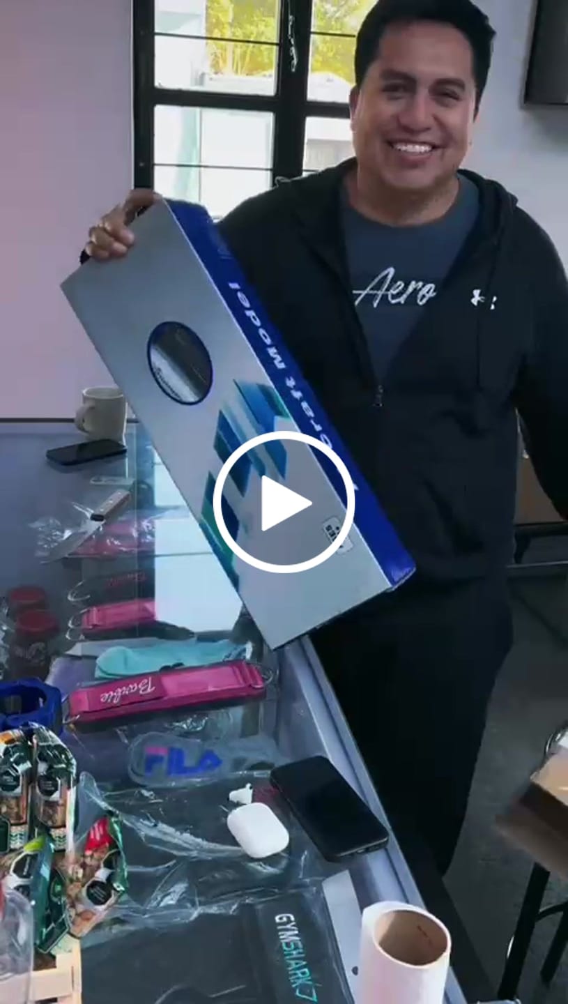 Customer video review of Motorized Rotating Display Stand - 13.8cm  - 3KG