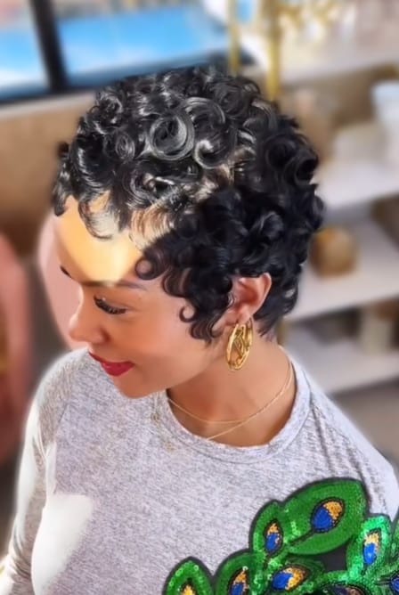 Customer photo review of Luvwin Full Lace Finger Wave Short Pixie Cut Wig 100% Human Hair