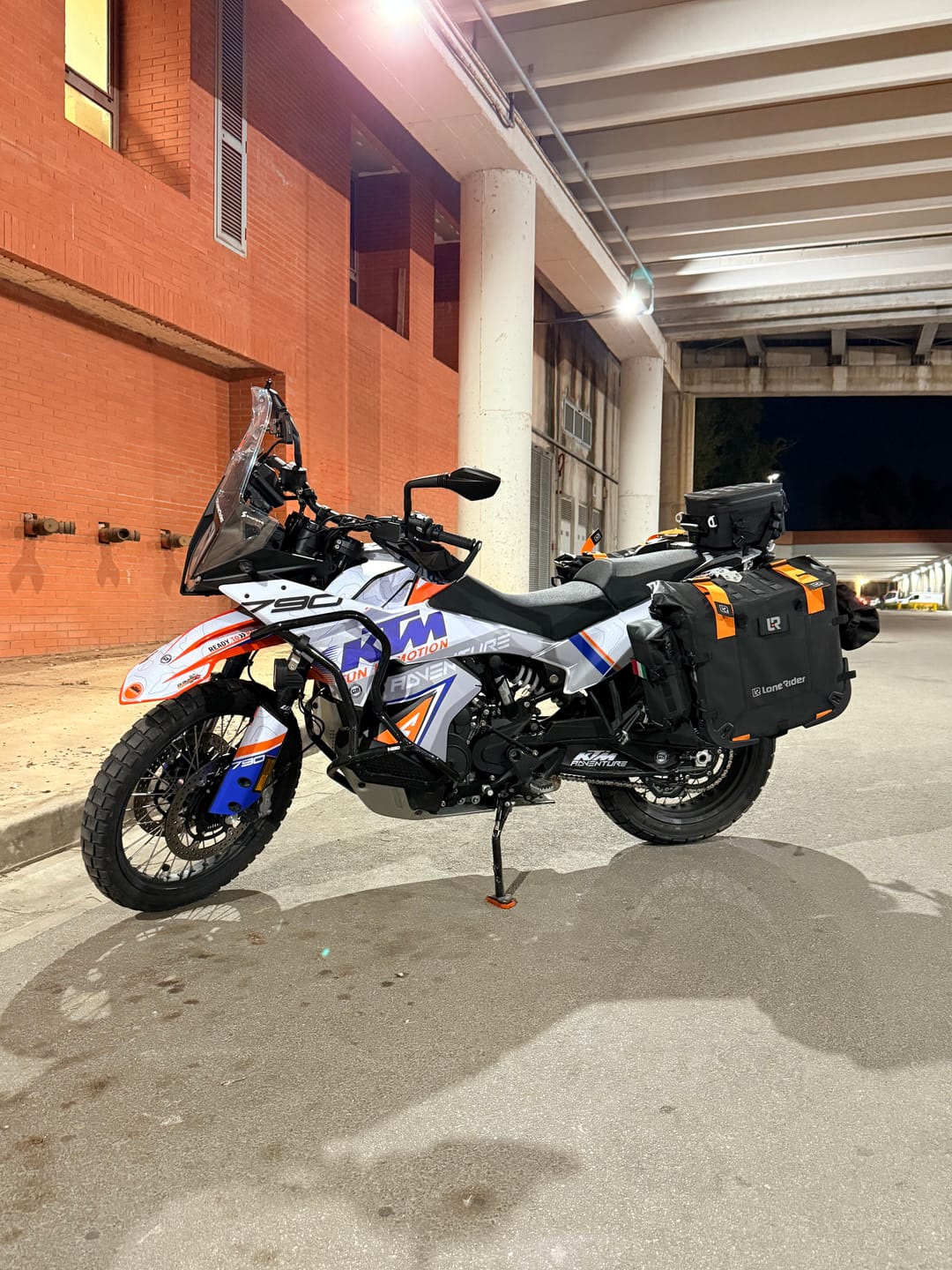 Customer photo review of Color Straps for MotoBags