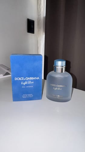 Customer photo review of Perfume Dolce&Gabbana Light Blue Eau Intense Pour Homme 100ml EDP