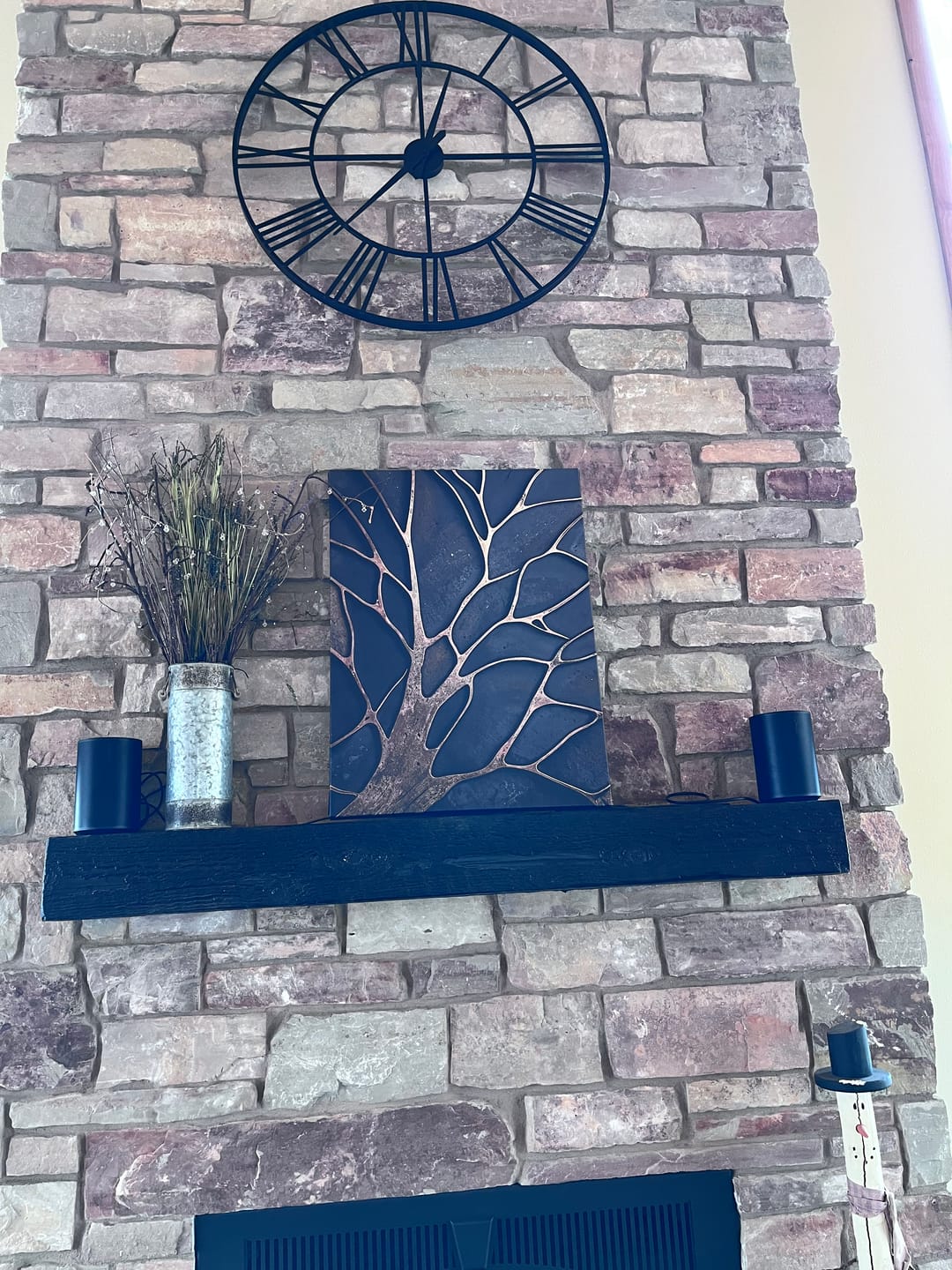 Customer photo review of Bronze Branches – Abstract Tree Silhouette Wall Art Canvas