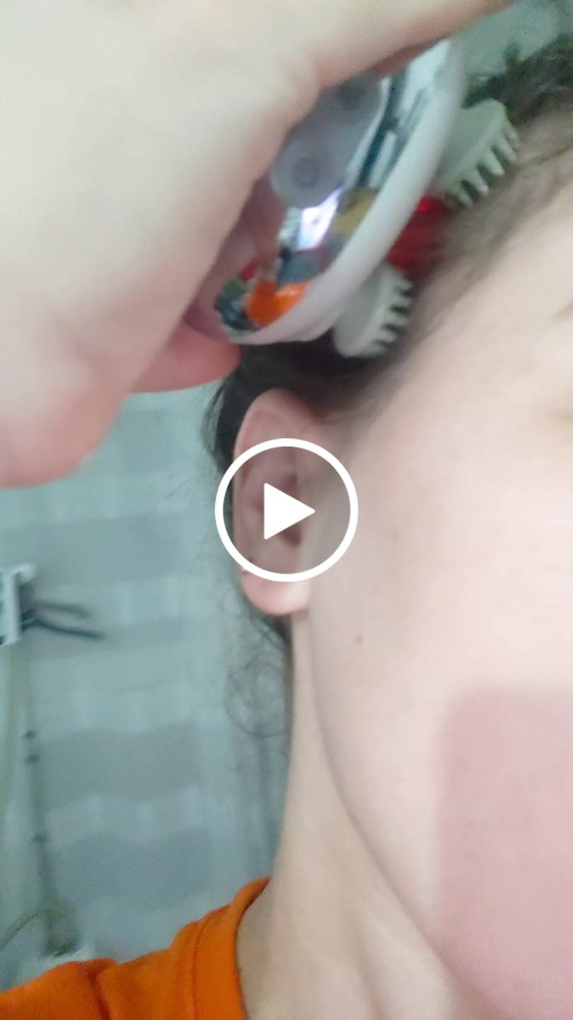 Customer video review of hair rave