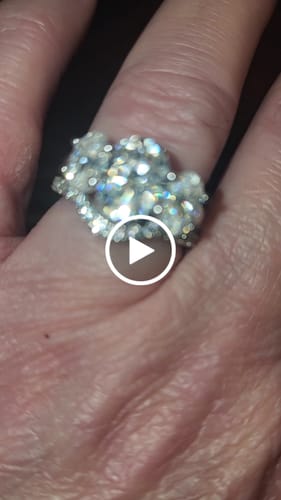 Customer video review of Classic Three Stone Oval Cut Moissanite Engagement Ring