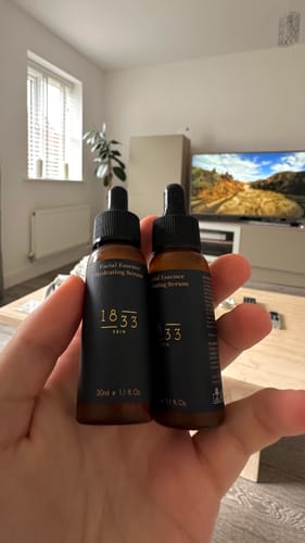 Customer photo review of Facial Essence Hydrating Serum