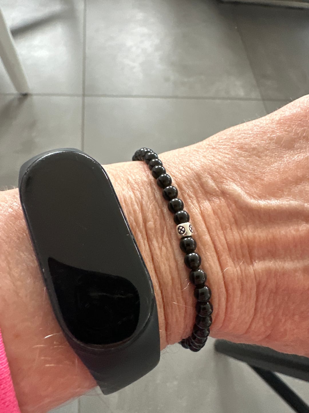 Customer photo review of Obsidian Armband - Perlen