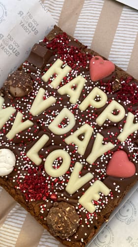Customer photo review of Custom message heart brownie