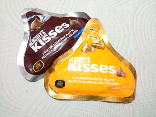 Customer photo review of Paleta de Sombras Kisses 6 tonos "Milk"