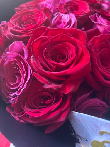 Customer photo review of Red & Hot Pink Rose Bouquet - Valentines