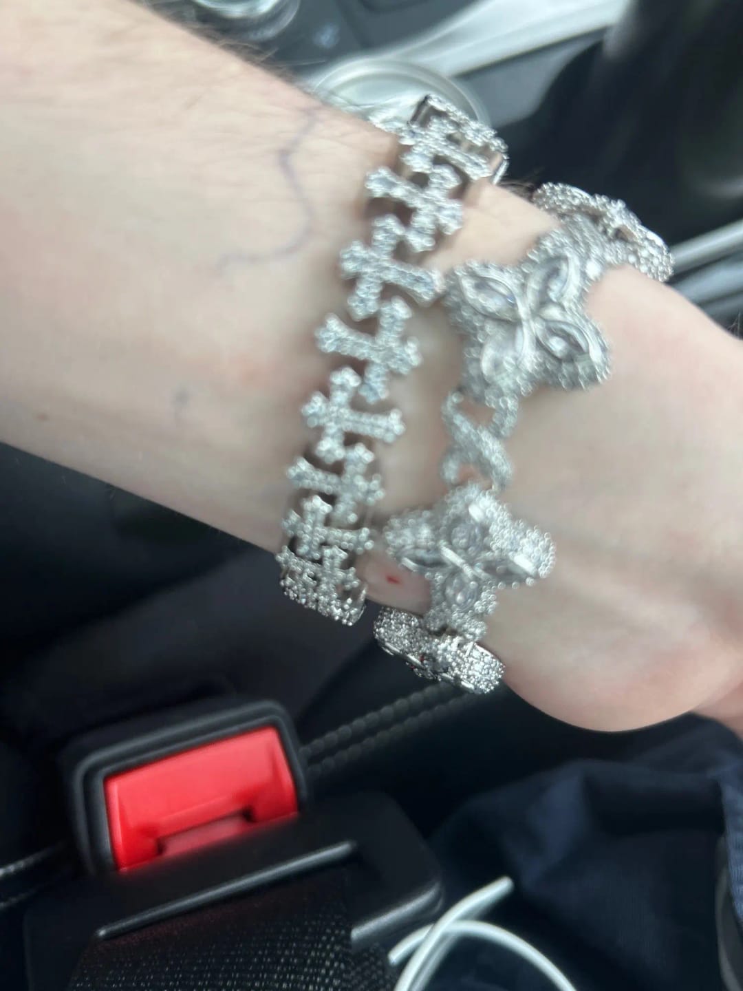 Customer photo review of ANCHORED CROSS LINK BRACELET