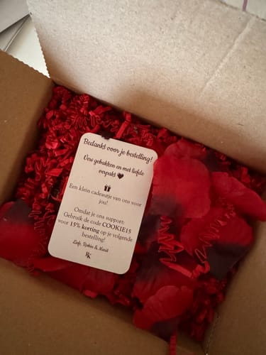 Customer photo review of Red Velvet White Chocolate