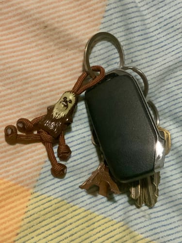 Customer photo review of Chewbacca Paracord Buddy Keychain