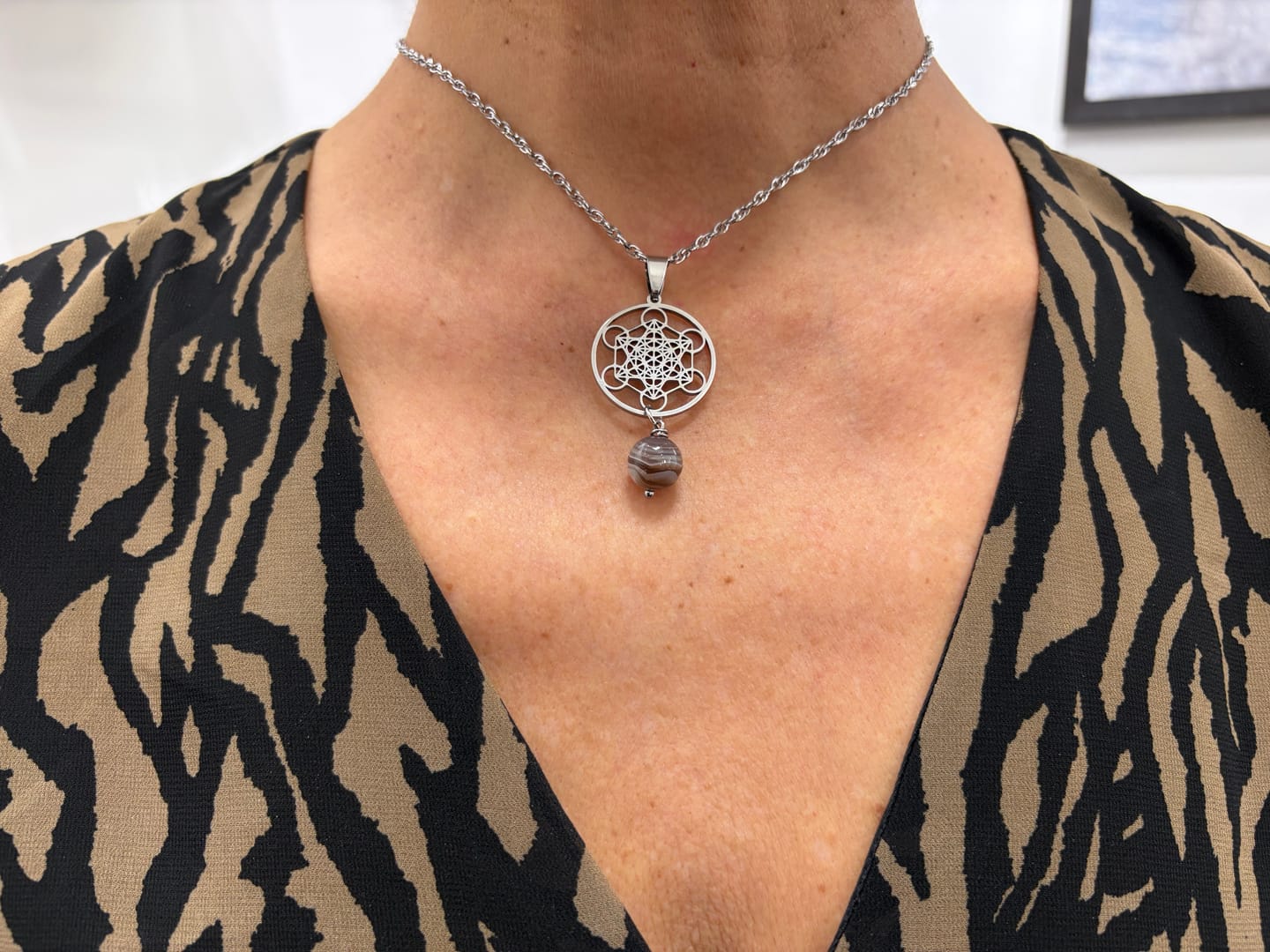 Customer photo review of Collana Occhio di Shiva e Cubo di Metatron