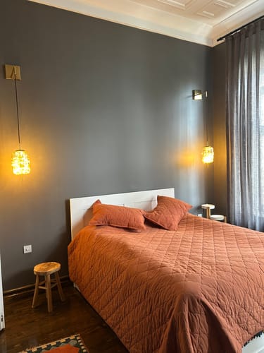 Customer photo review of Serenity Keten Kapitoneli Yatak Örtüsü ve Yastık Kılıfı Seti Turuncu