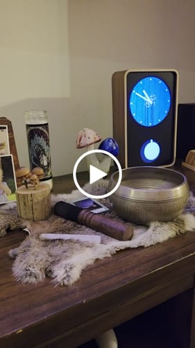 Customer video review of Klydoclock