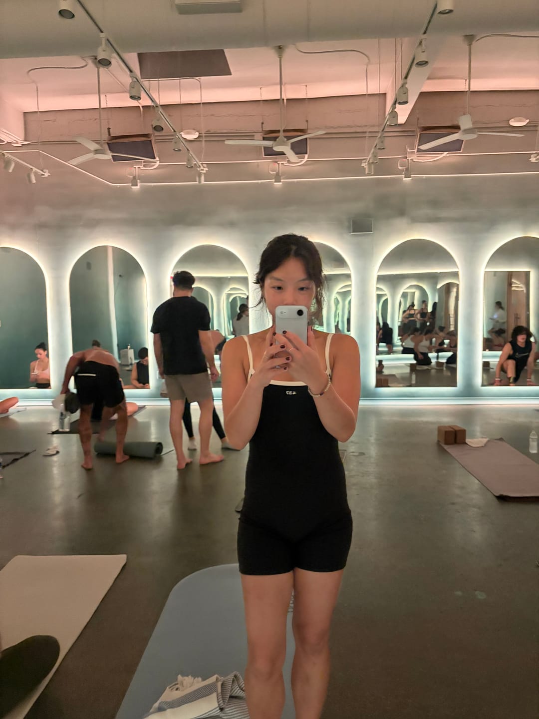 Customer photo review of The Shorts Onesie / Black-Cream