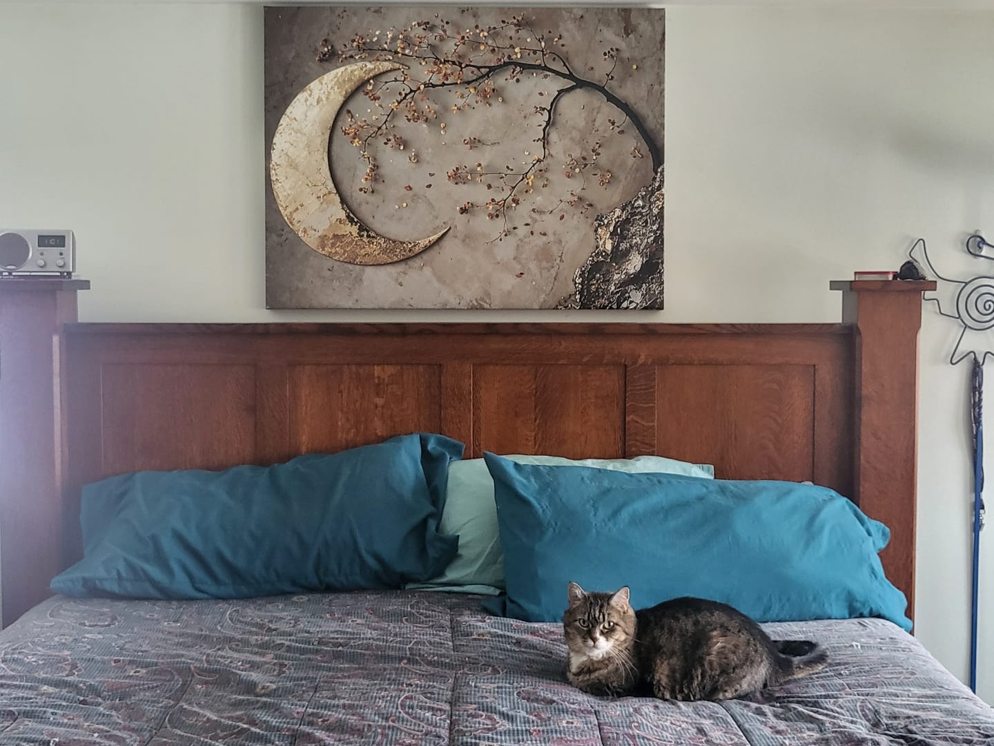Customer photo review of Enchanted Moonrise Wall Art – Crescent Moon and Blossoming Branch Canvas