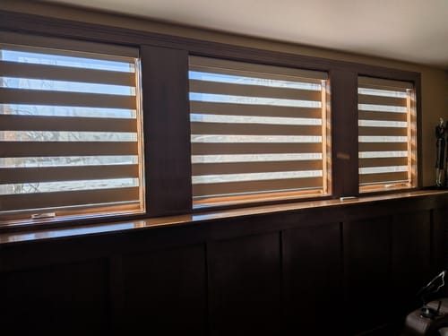 Customer photo review of SmartWings Motorized Zebra Shades 85% Blackout 95mm Phoebe
