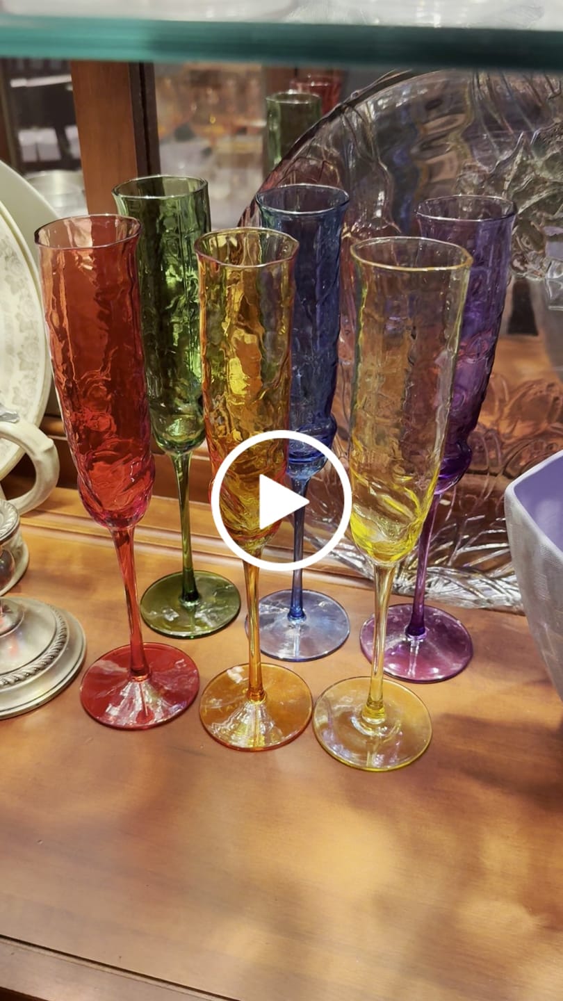 Customer video review of The Willy Champagne Glass