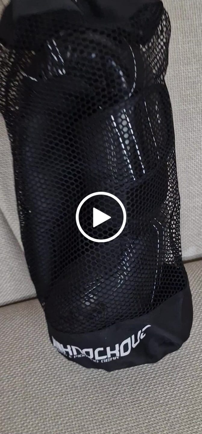 Customer video review of Saculet Pentru Manusi Box Knockout