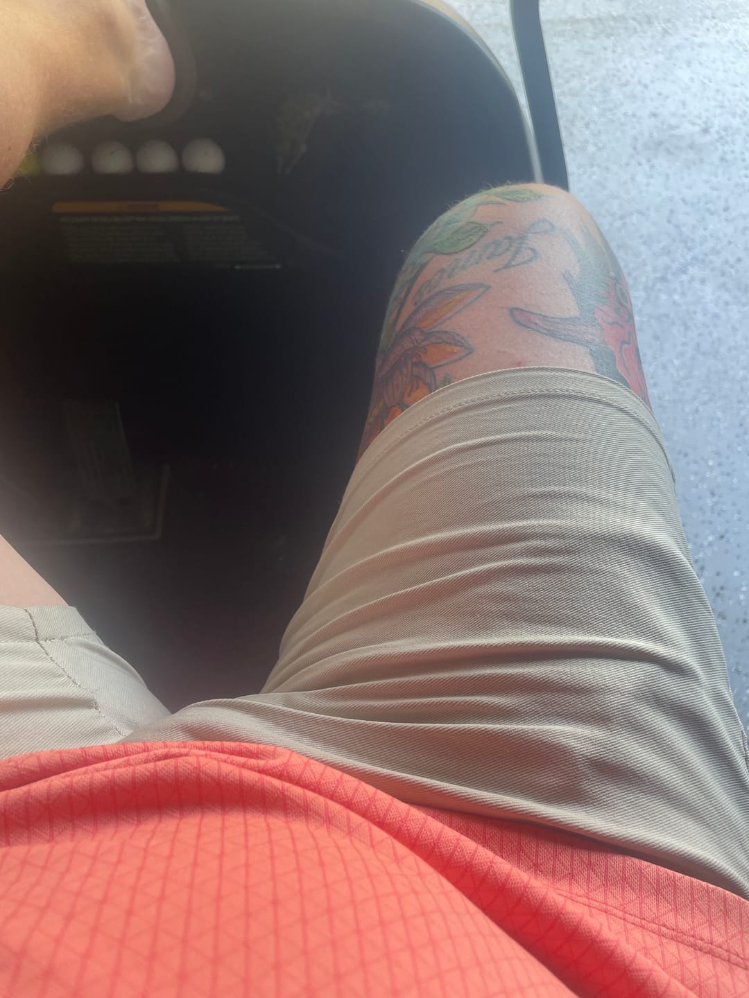 Customer photo review of Ultra-Stretch 7" Chino Shorts - Cream
