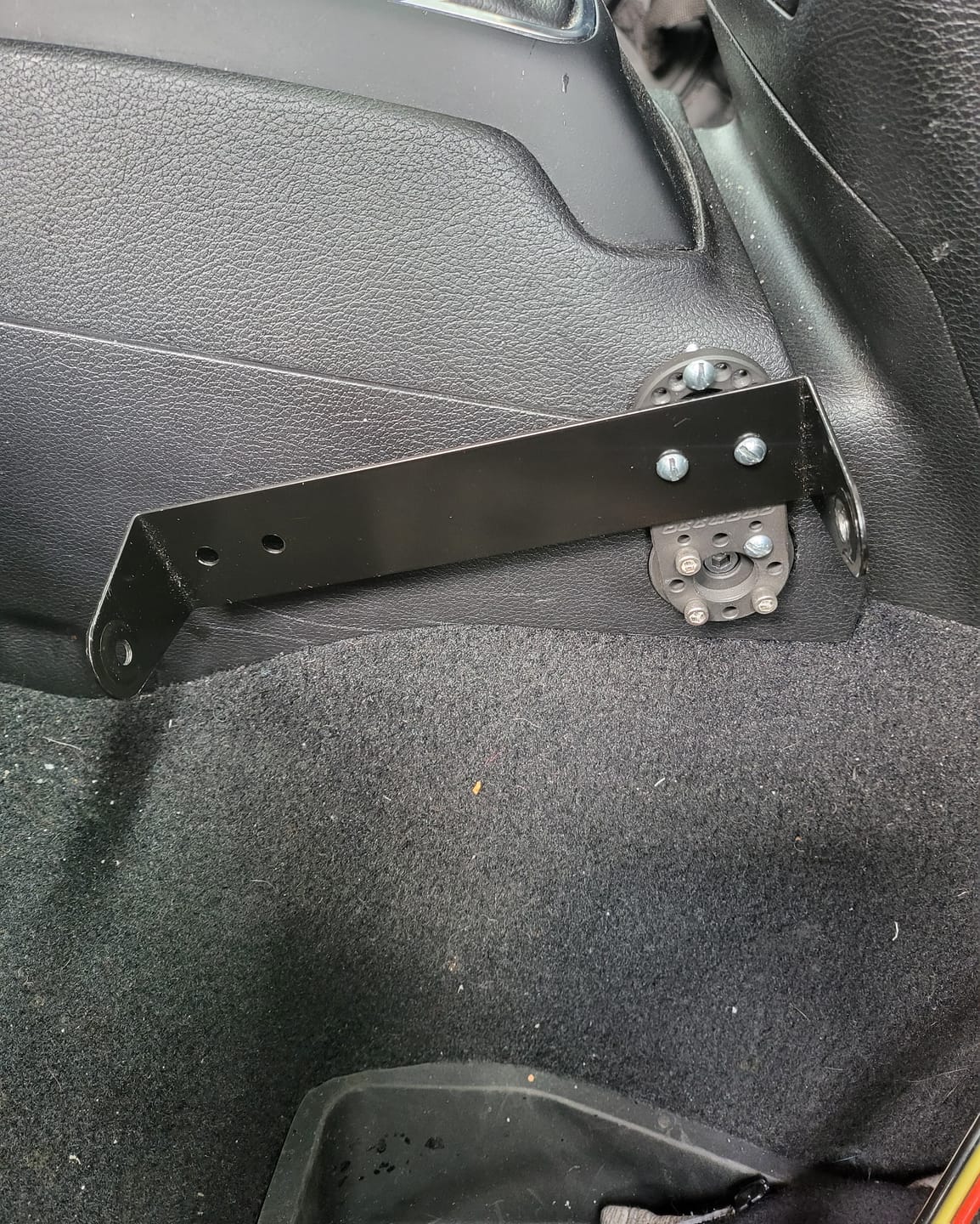 Customer photo review of UNIVERSAL ACCESSORY MOUNT FOR 2018+ JEEP WRANGLER JL &  GLADIATOR - CMM OFFROAD