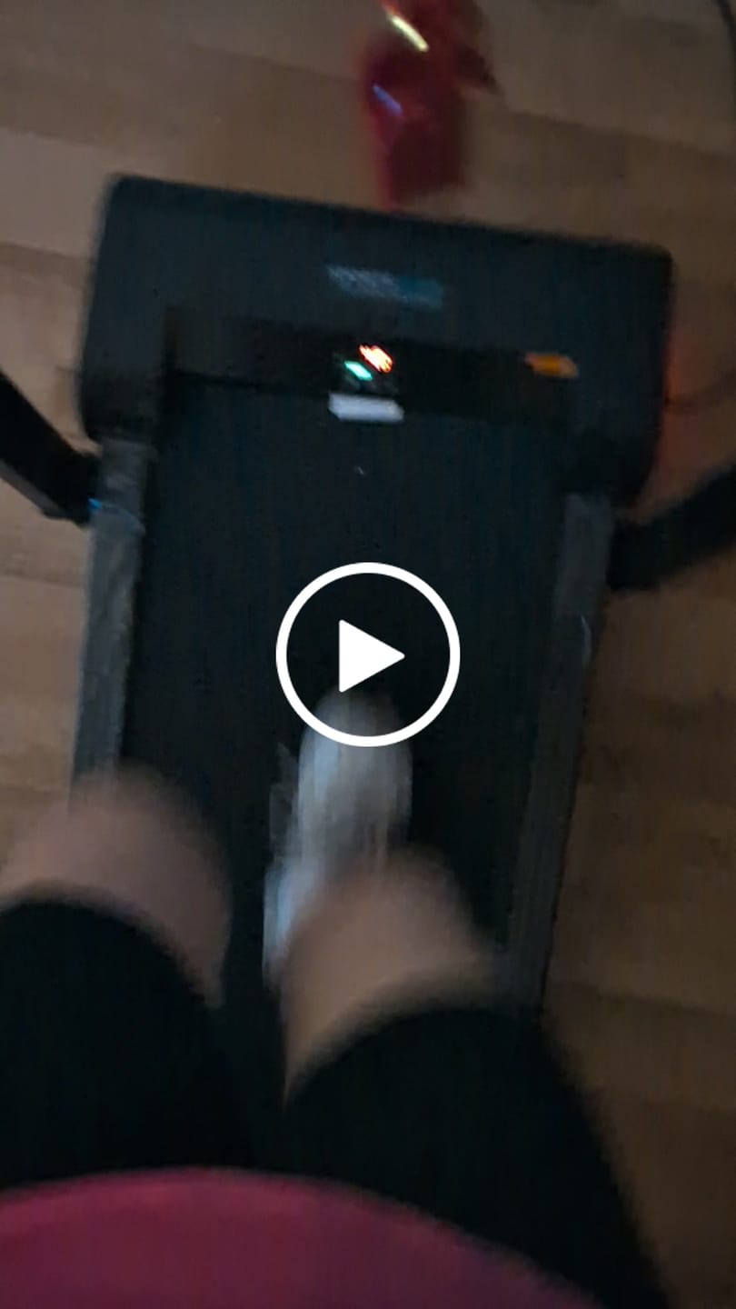 Customer video review of SPORTSHERO RUNNINGPAD | PRO