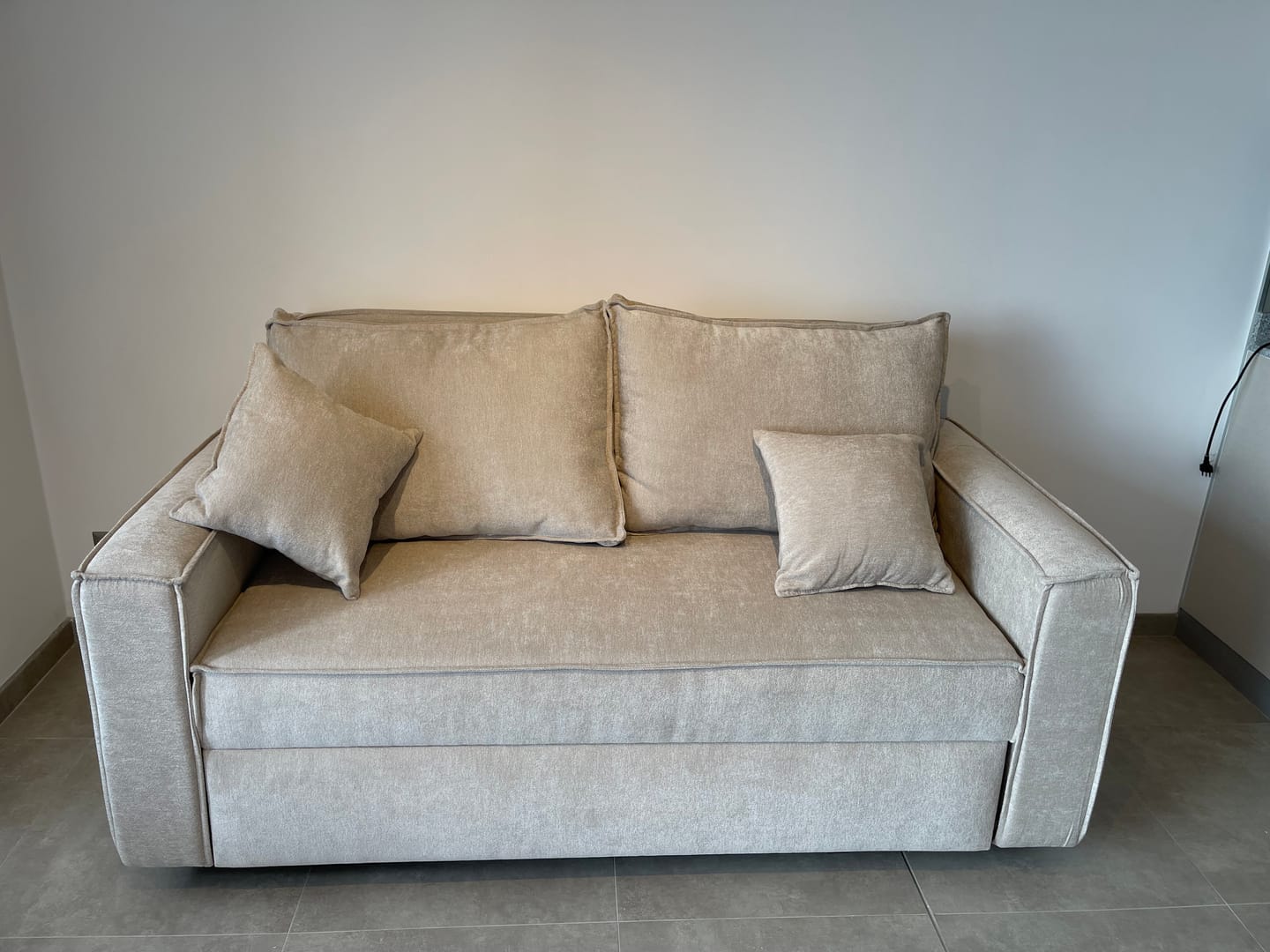 Customer photo review of Sofá Cama Mónaco Cojines Grandes