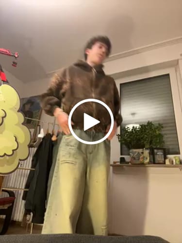 Customer video review of Repaired Construction Denim Jeans Blue