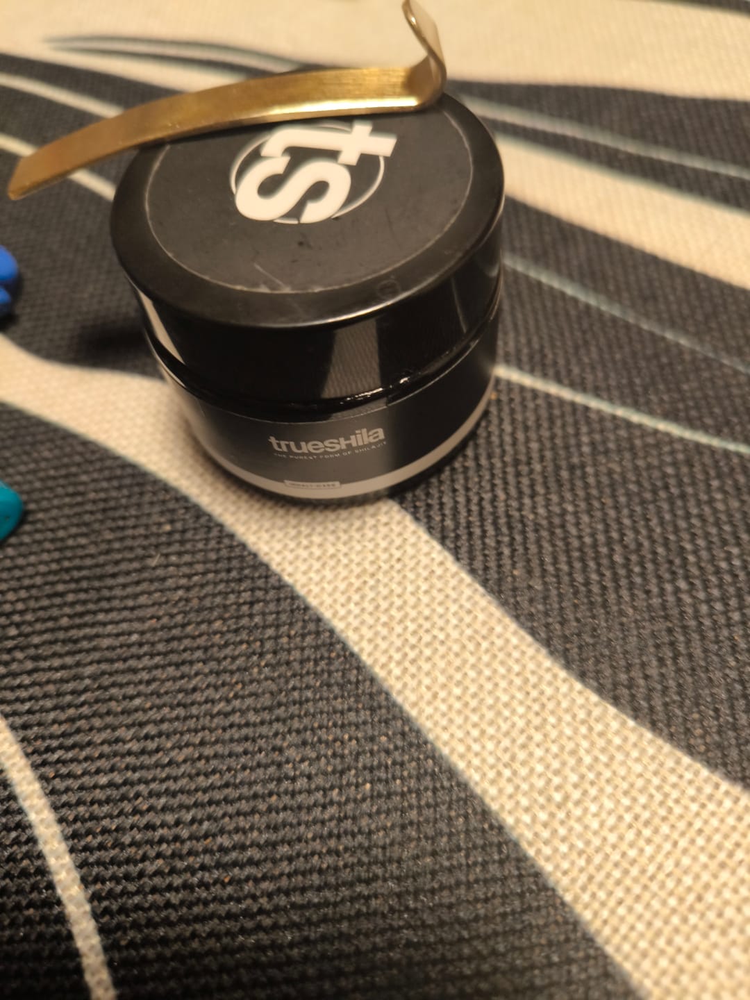 Customer photo review of 100 % reines Premium-Shilajit (Naturprodukt)