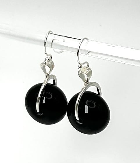 Customer photo review of French Earring 8pcs 925 Sterling silver Jewellery Findings Earwire, 22gauge,10mm flat fishhook Earrings  1mm ball,