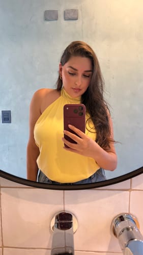 Customer photo review of TOP DIANA AMARILLO