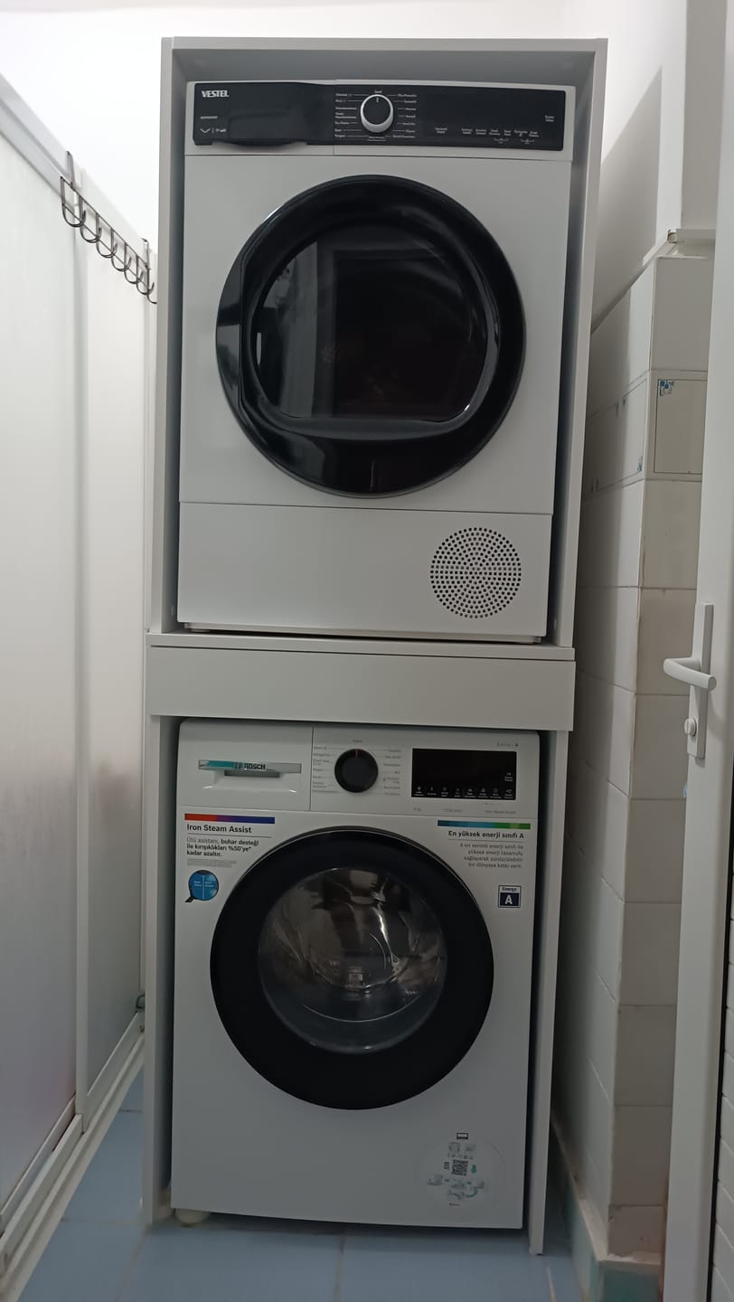 Customer photo review of Rani KD113 Çamaşır Ve Kurutma Makinesi Dolabı Çekmeceli Banyo Dolabı Beyaz